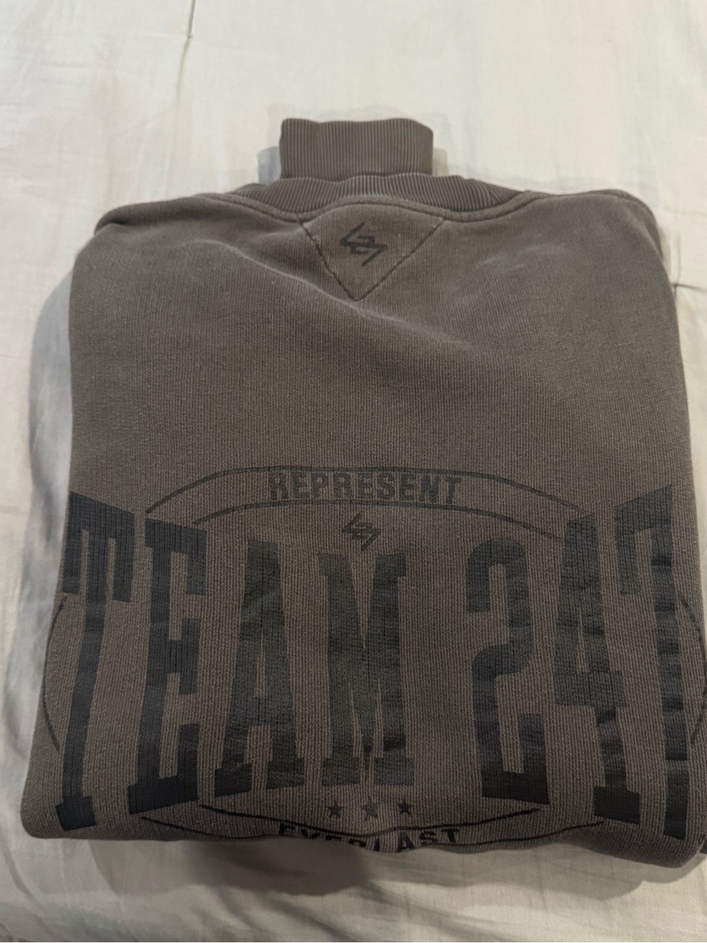 Represent TEAM 241 Sweatshirt - Olive Green